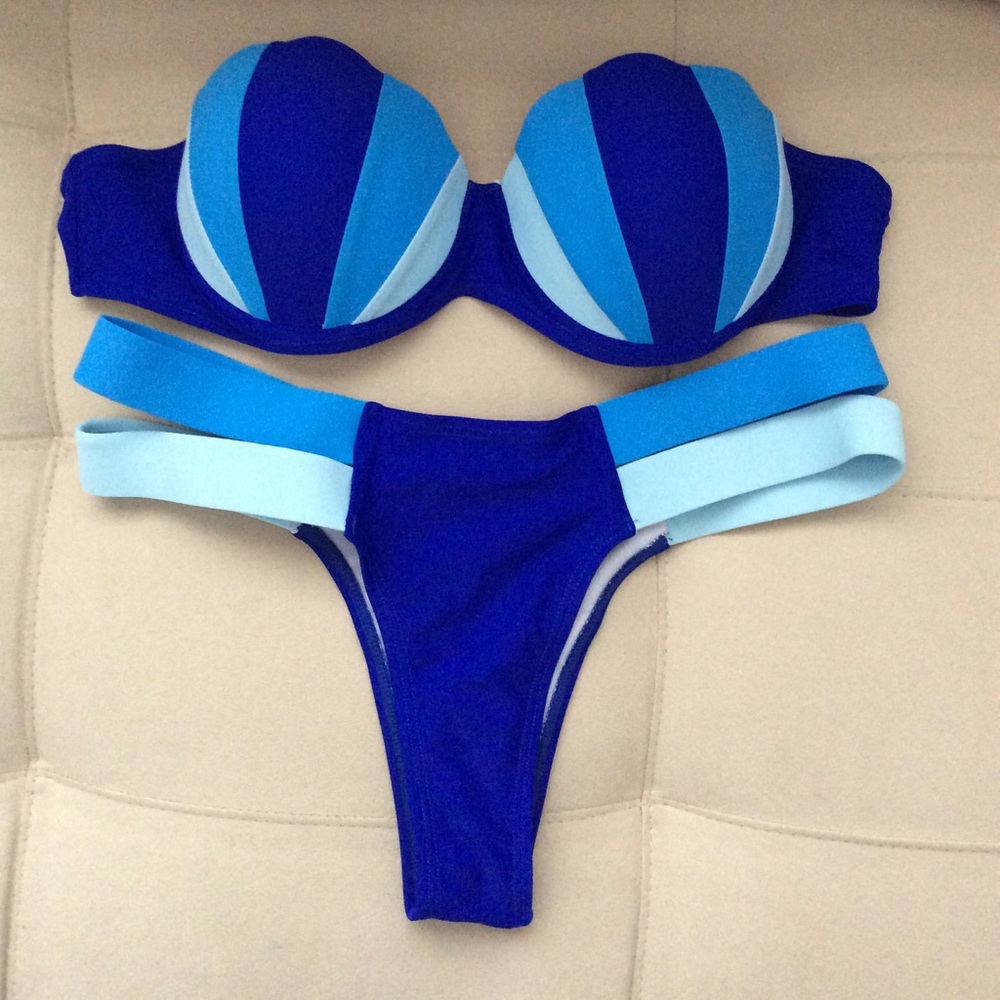 “NWOT” Split Band Bikini by Shein